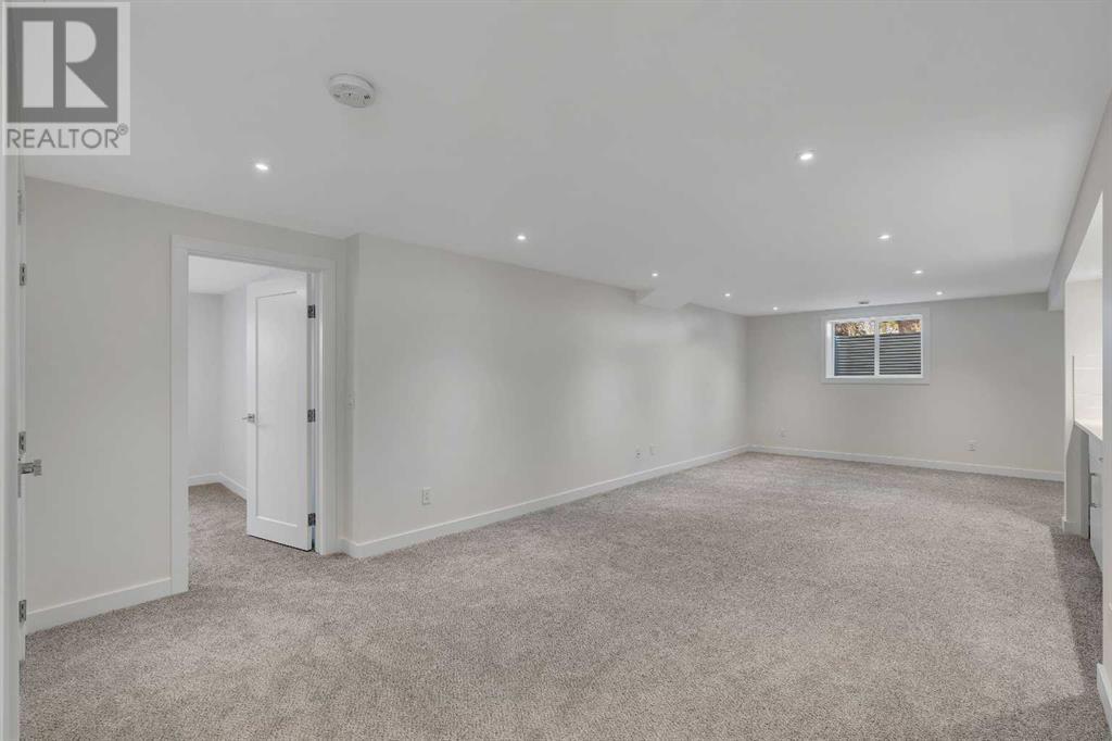 Photo 27 of 10704 Oakfield Drive Sw, Calgary AB