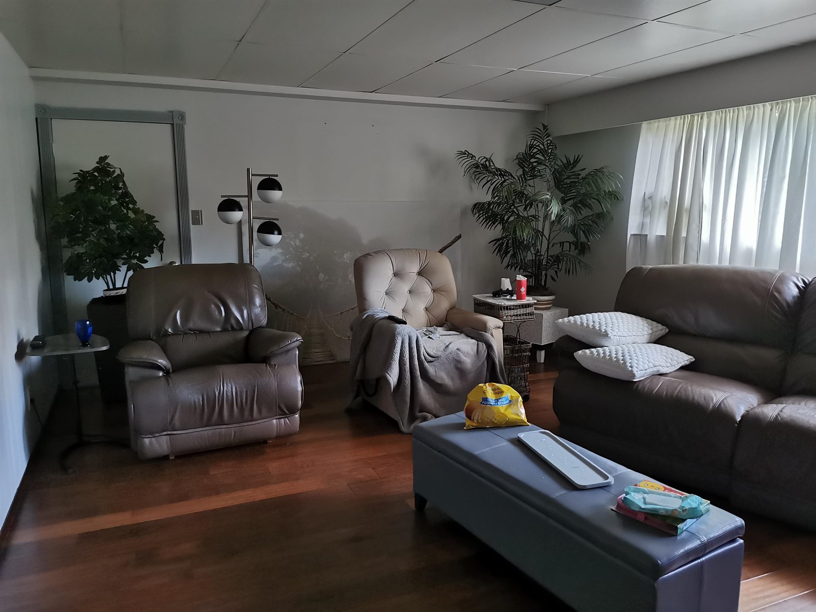 Photo 4 of 9493 140 Street, Surrey BC