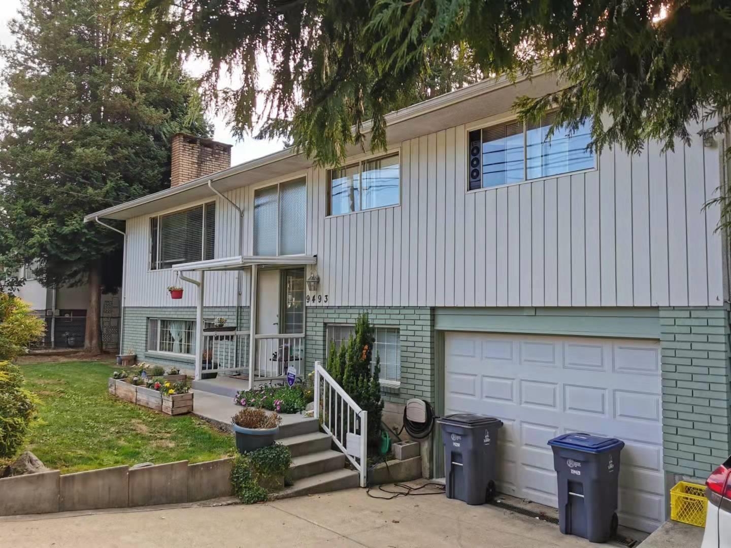 Photo 1 of 9493 140 Street, Surrey BC