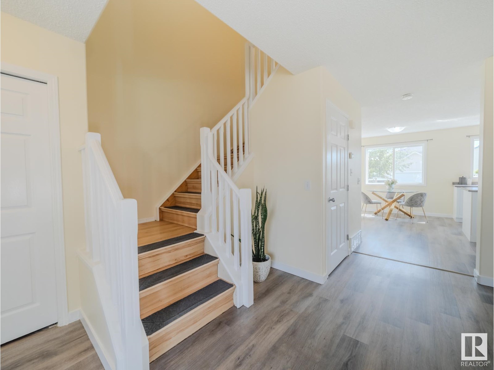 Photo 39 of 15013 135 A St Nw, Edmonton AB