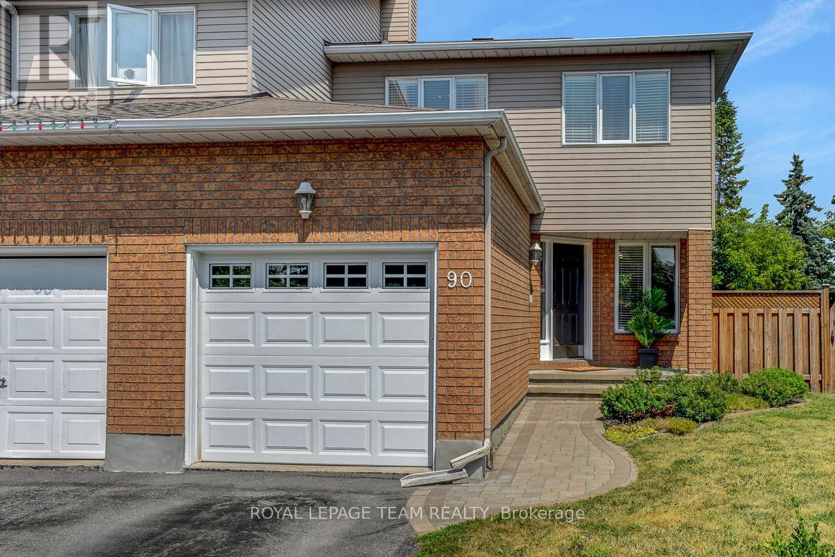 90 Scarlet Court is located on a quiet cul-de-sac.