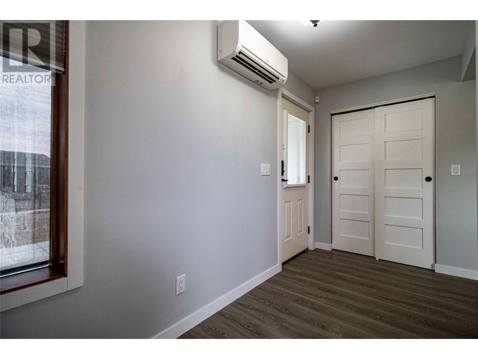  303 Roy Avenue, Penticton