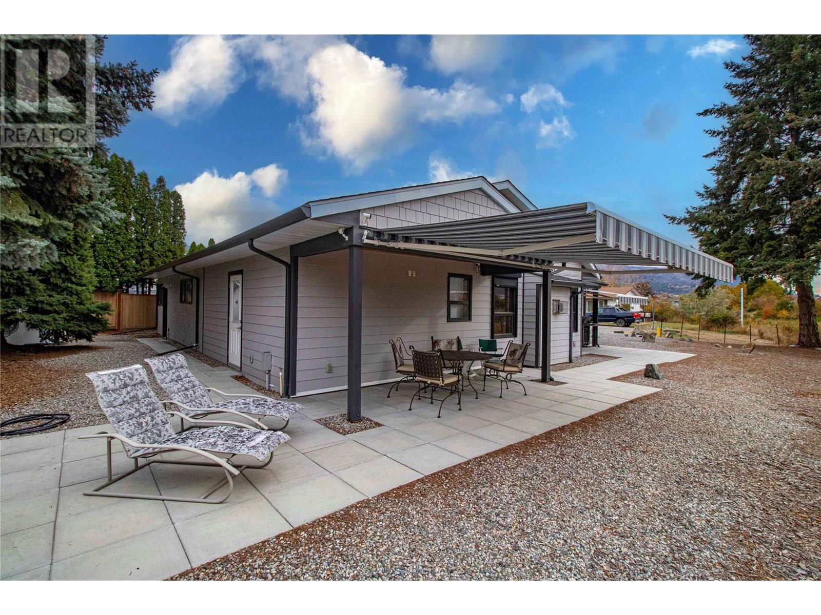  303 Roy Avenue, Penticton