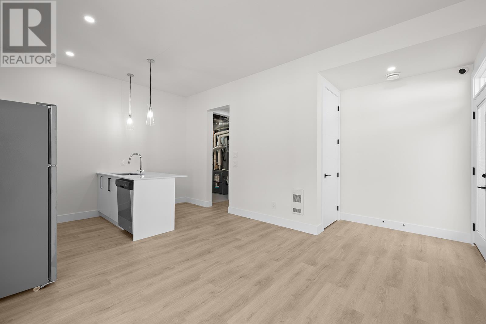 3462 HILLTOWN CLOSE - Image 42