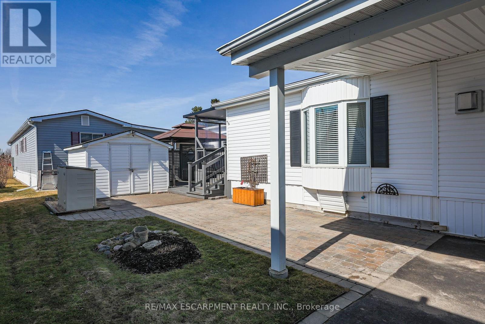 Photo 9 of 135 3033 Townline Road, Fort Erie ON