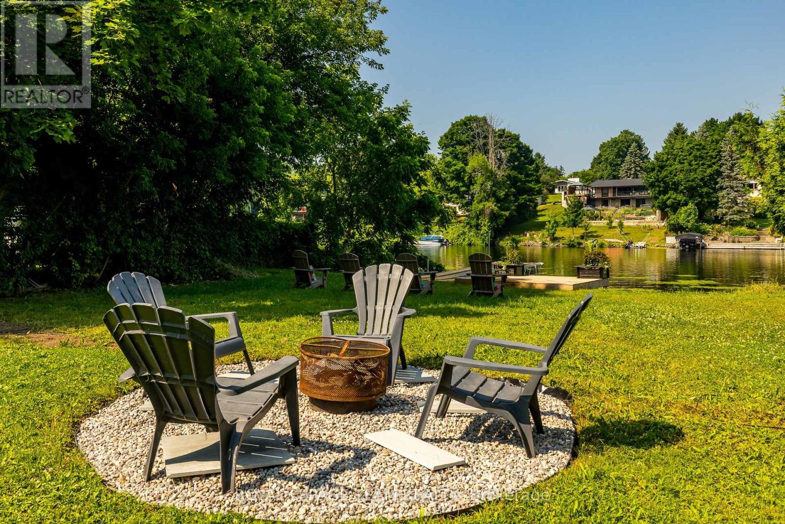 Photo 9 of 1216 A River Road, Ottawa ON