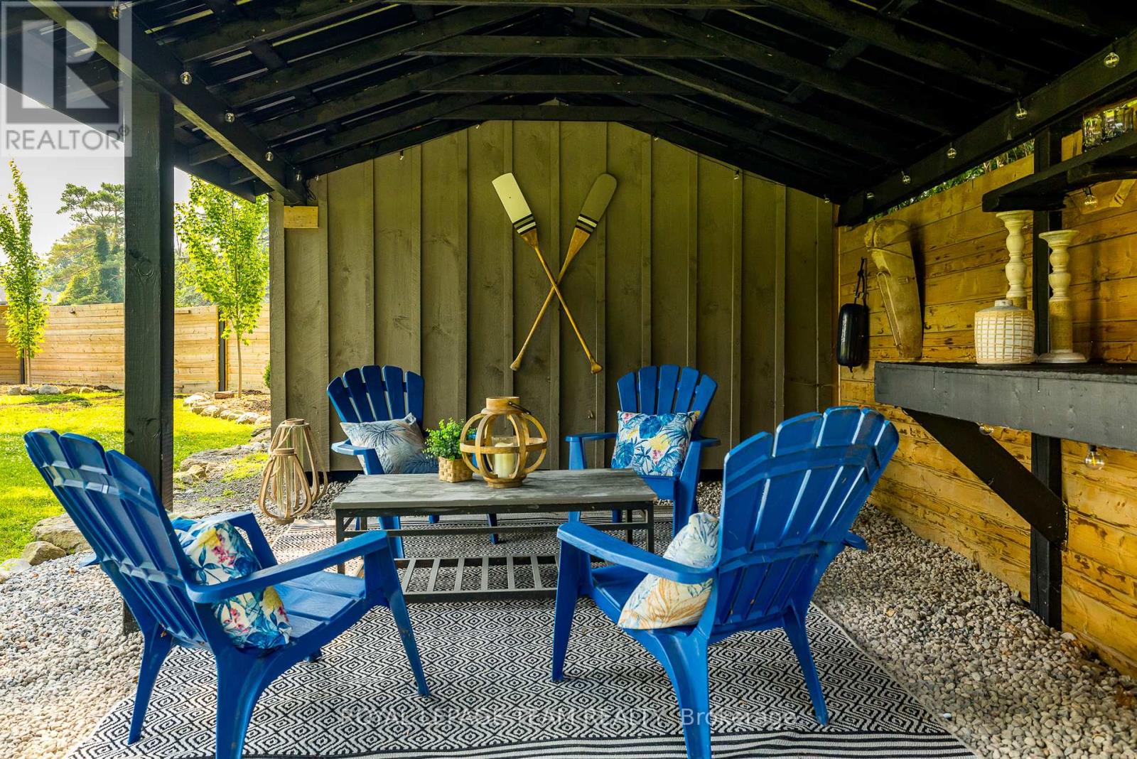 Photo 37 of 1216 A River Road, Ottawa ON