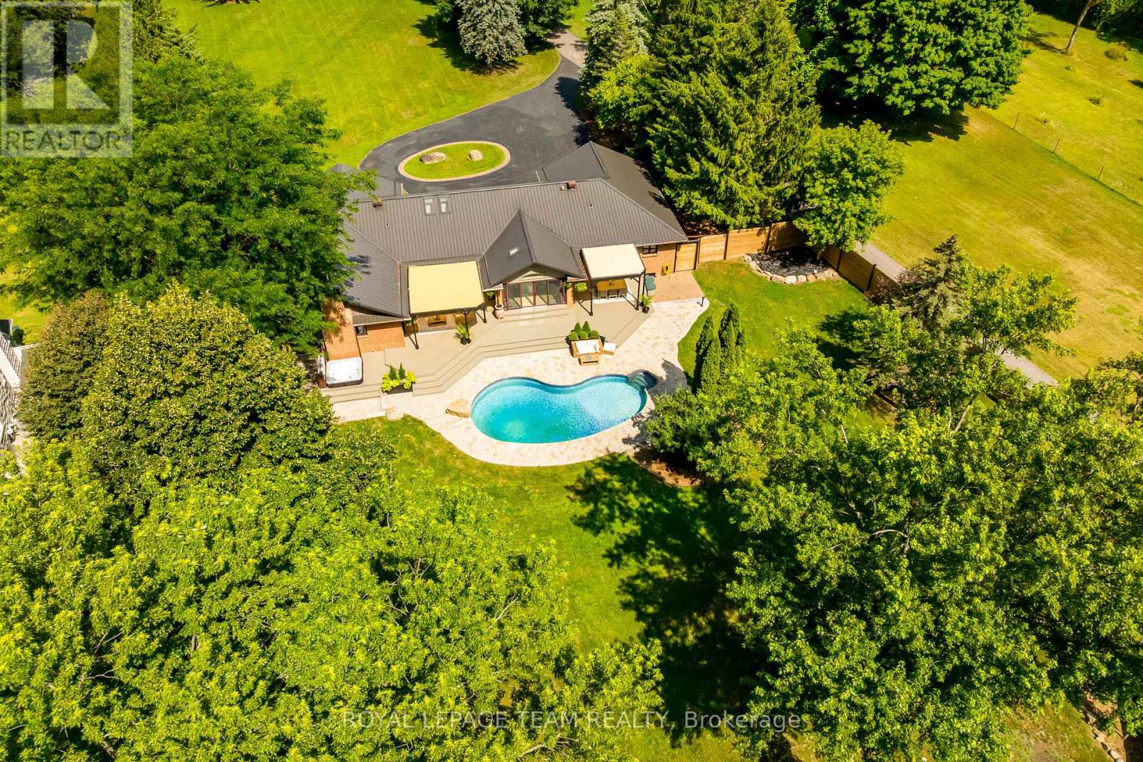 Photo 35 of 1216 A River Road, Ottawa ON