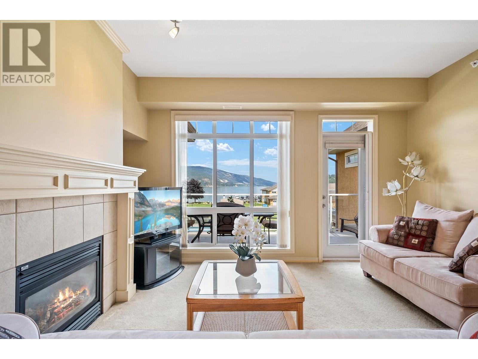 Photo 4 of 3570 Woodsdale Road Unit 303, Lake Country BC