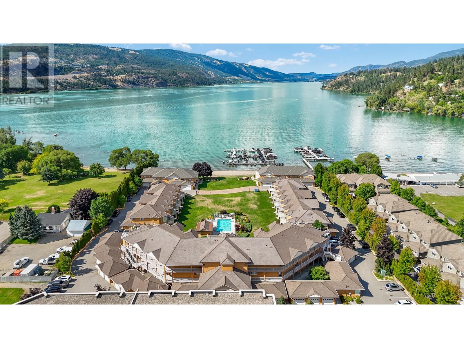Photo 3 of 3570 Woodsdale Road Unit 303, Lake Country BC