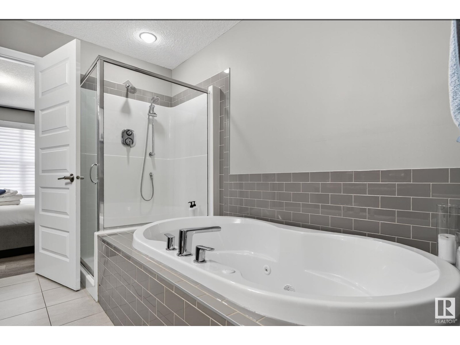 Photo 25 of 5504 Allbright Sq Sw, Edmonton AB