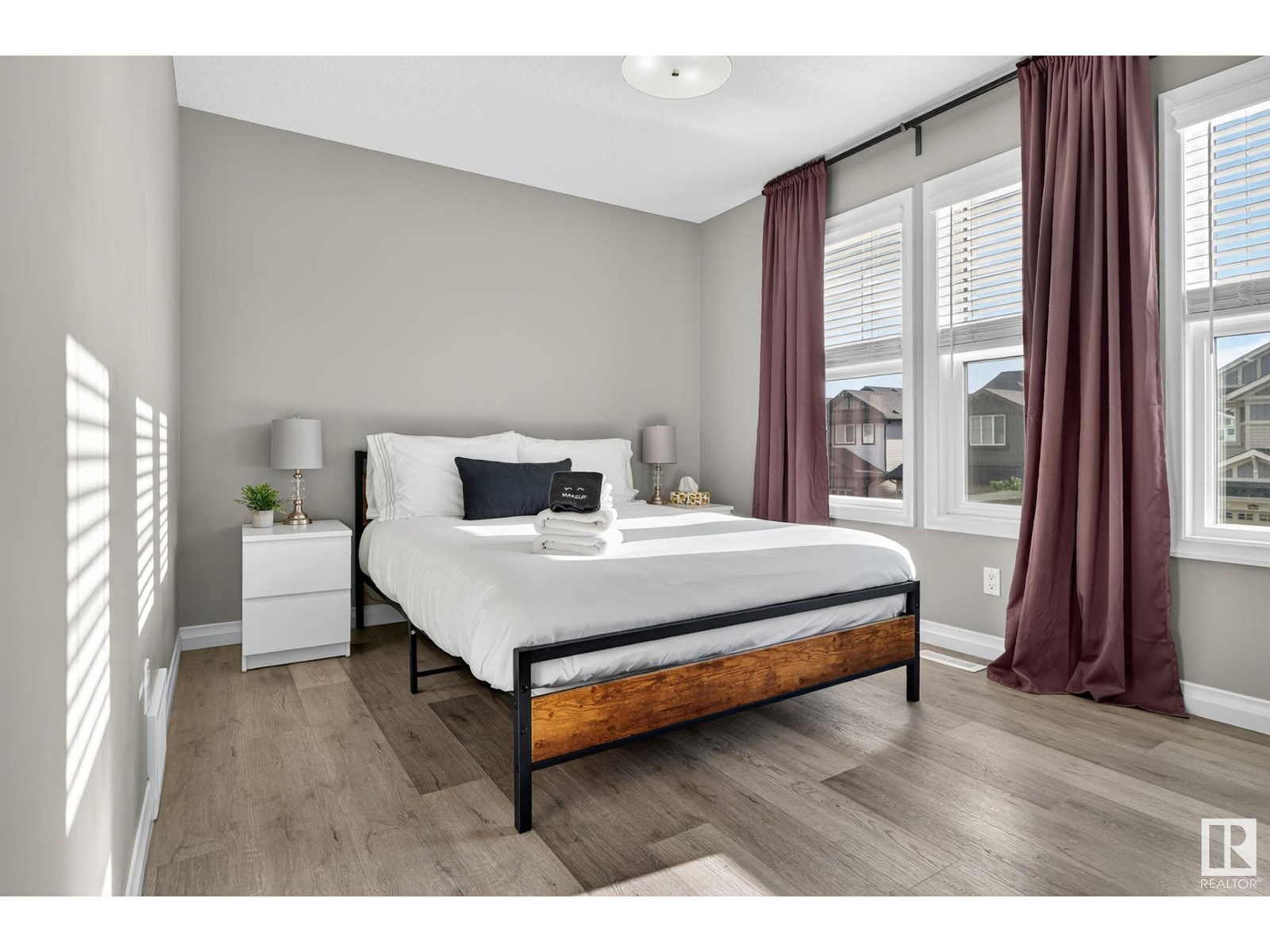 Photo 30 of 5504 Allbright Sq Sw, Edmonton AB
