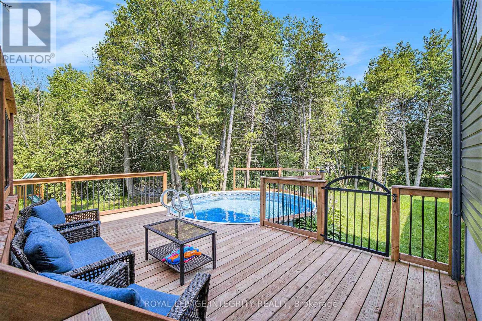 Photo 13 of 922 Leslie Crain Drive, Drummond North Elmsley ON