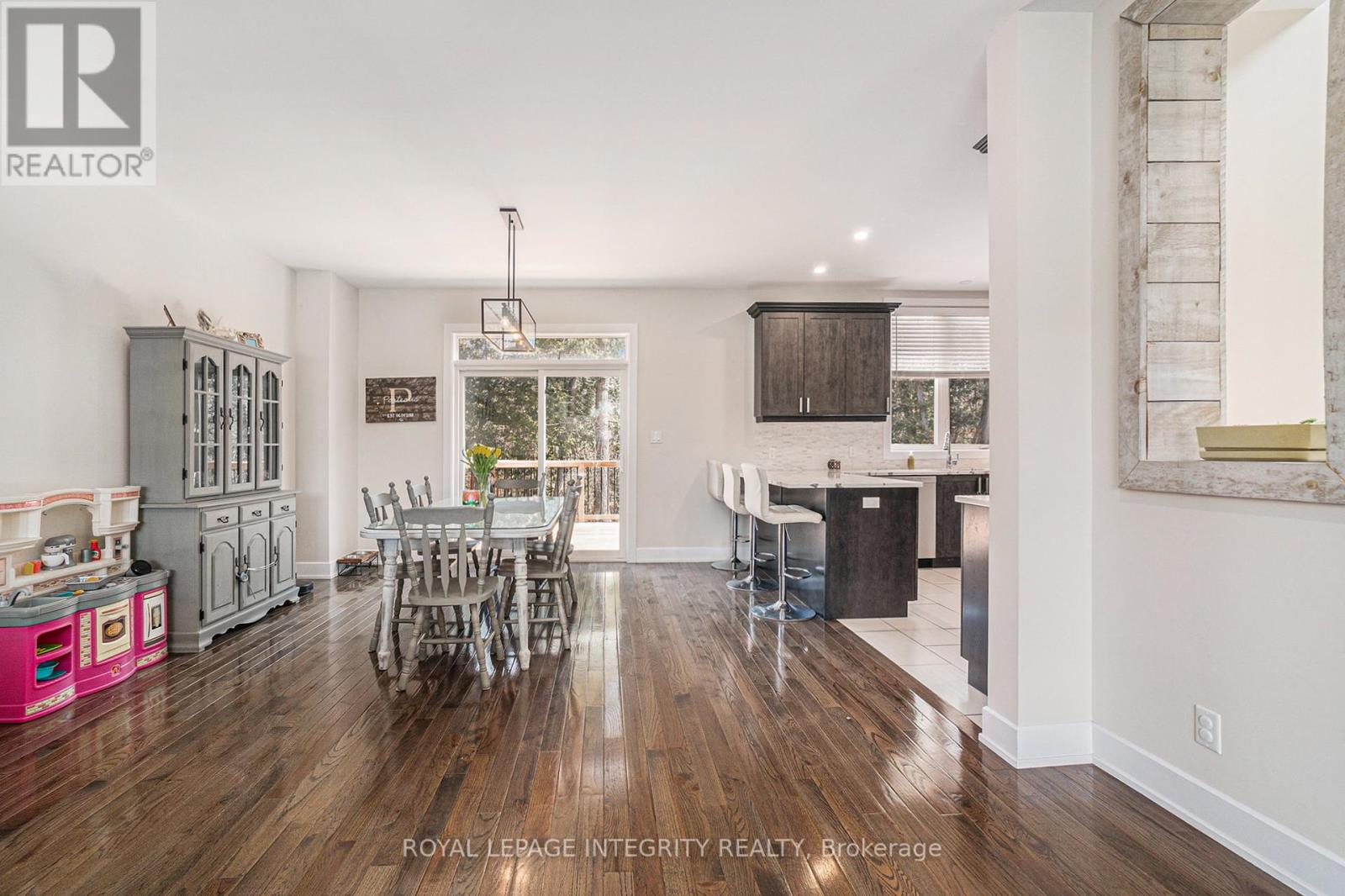 Photo 6 of 922 Leslie Crain Drive, Drummond North Elmsley ON