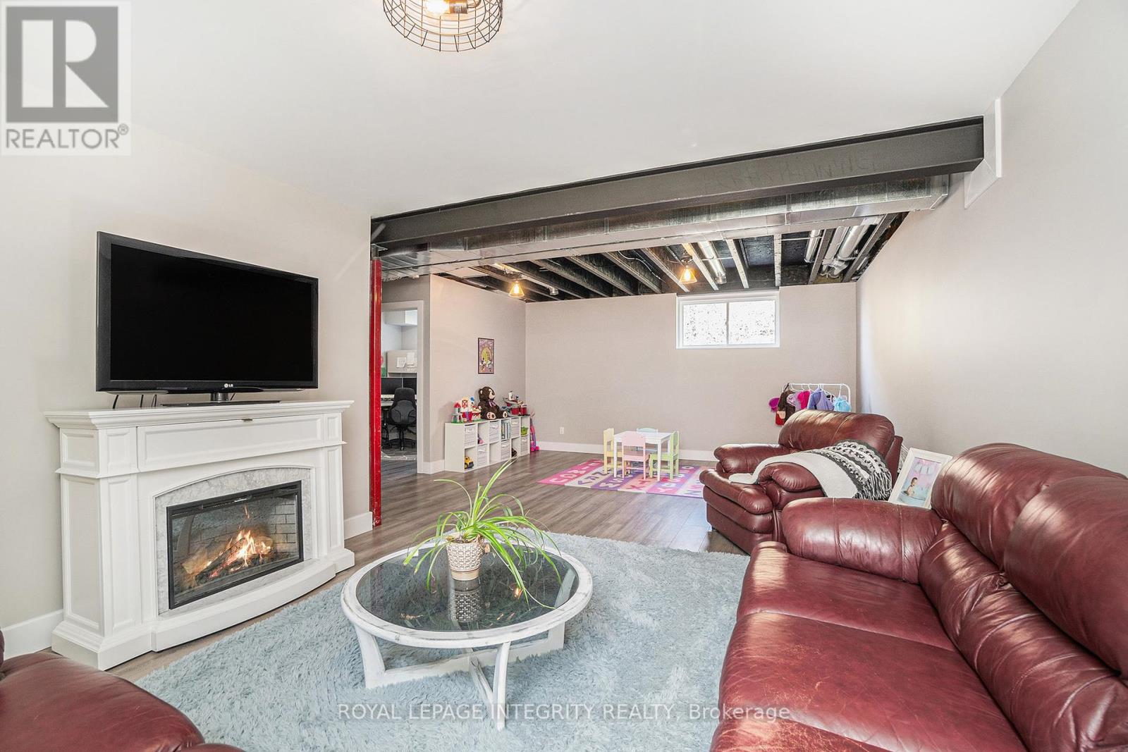Photo 30 of 922 Leslie Crain Drive, Drummond North Elmsley ON