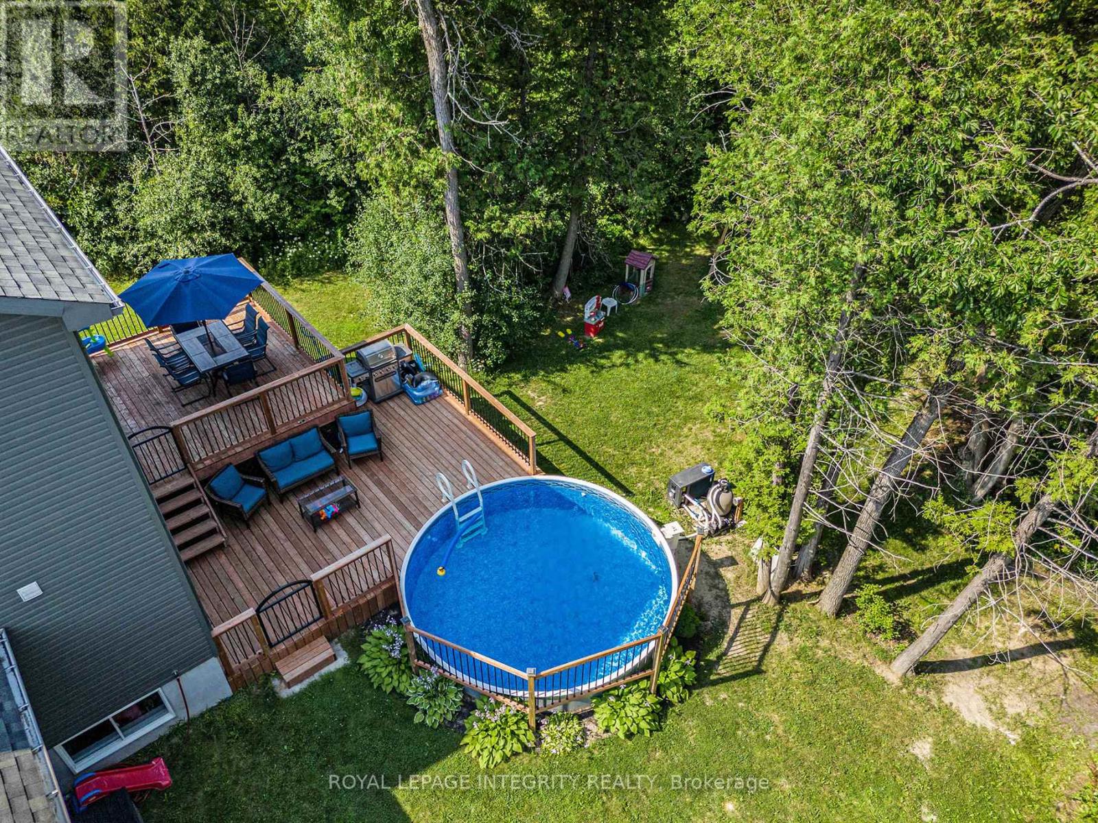 Photo 9 of 922 Leslie Crain Drive, Drummond North Elmsley ON