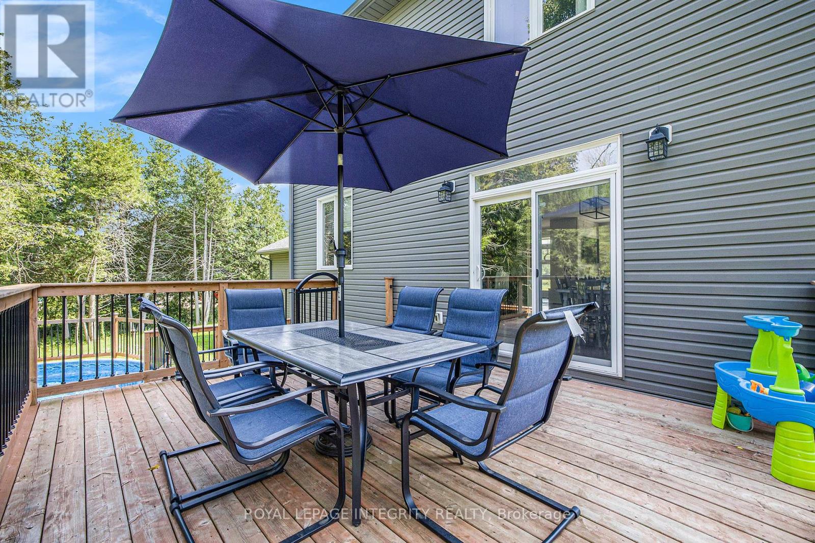 Photo 15 of 922 Leslie Crain Drive, Drummond North Elmsley ON