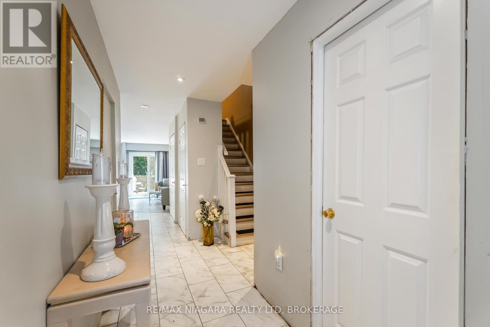 Photo 22 of 3 125 Woodlawn Road, Welland ON