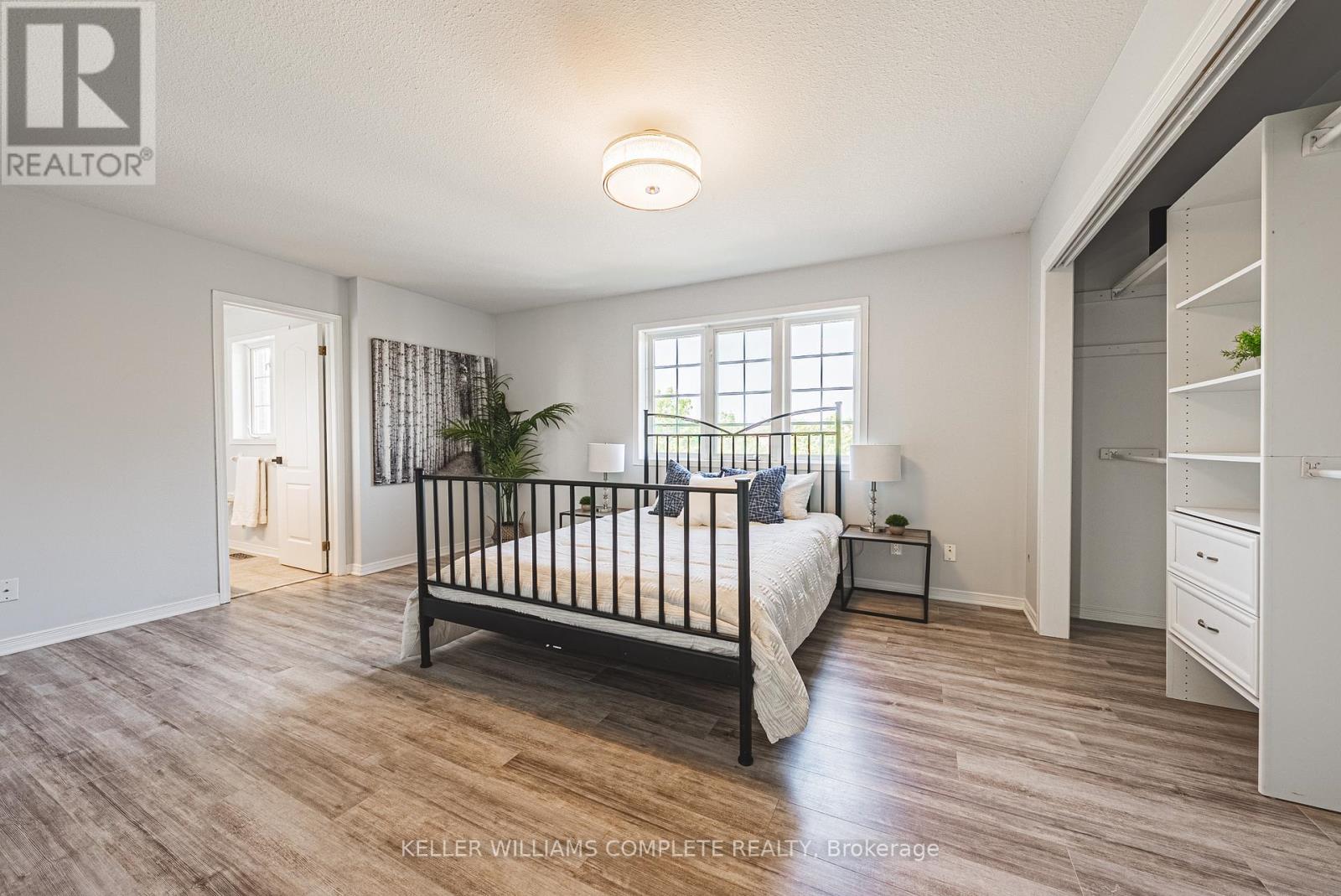 Photo 21 of 4492 Weltman Way, Lincoln ON