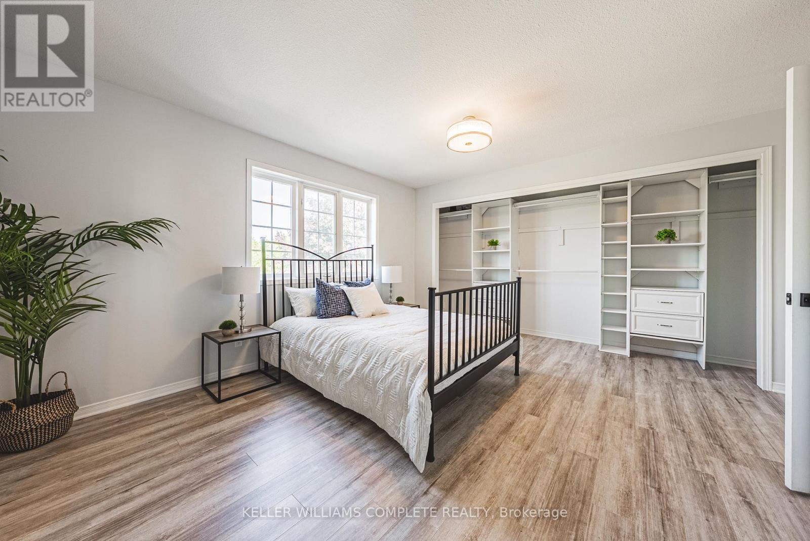 Photo 11 of 4492 Weltman Way, Lincoln ON