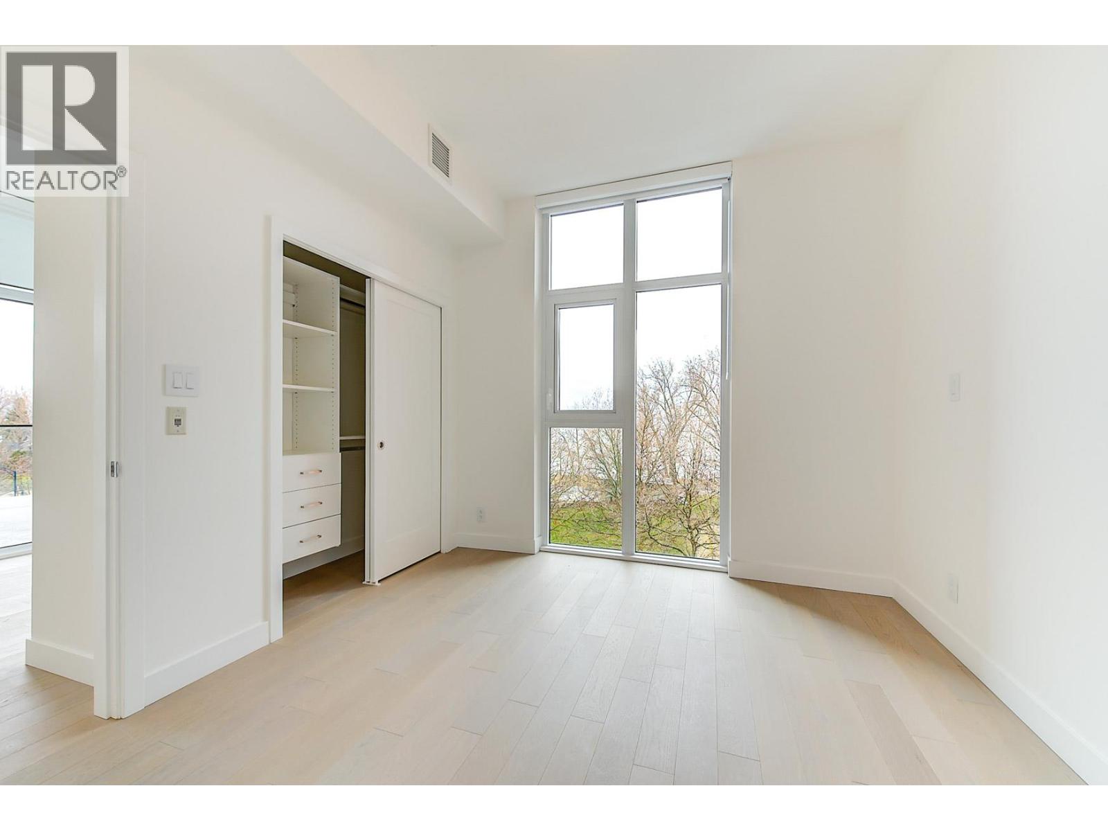 507 3409 Lakeshore Road, Kelowna