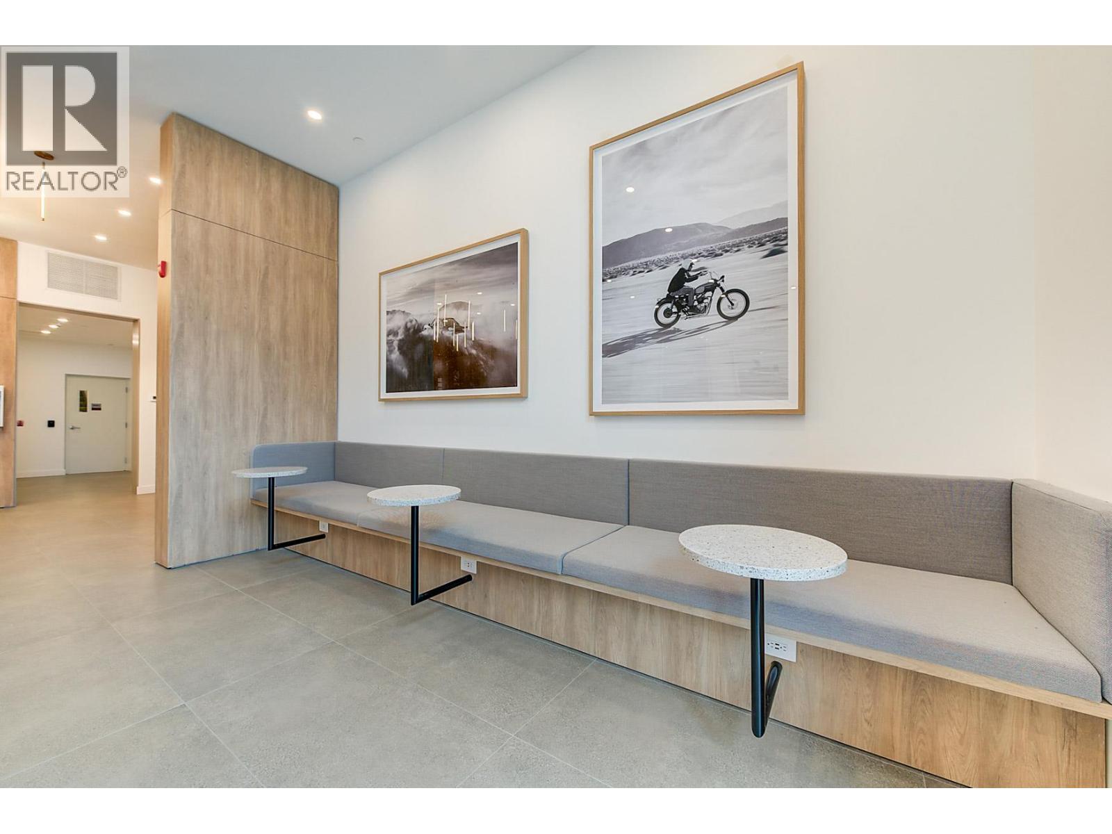 507 3409 Lakeshore Road, Kelowna