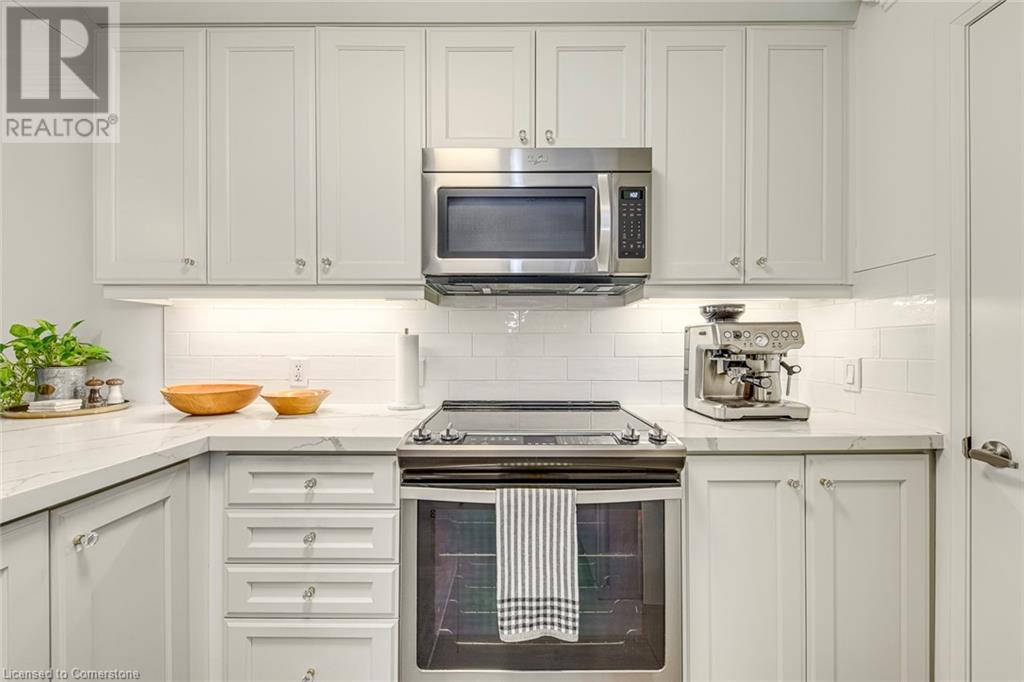 Photo 5 of 70 Stewart Street Unit 401, Oakville ON