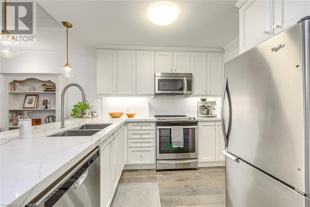 Photo 7 of 70 Stewart Street Unit 401, Oakville ON