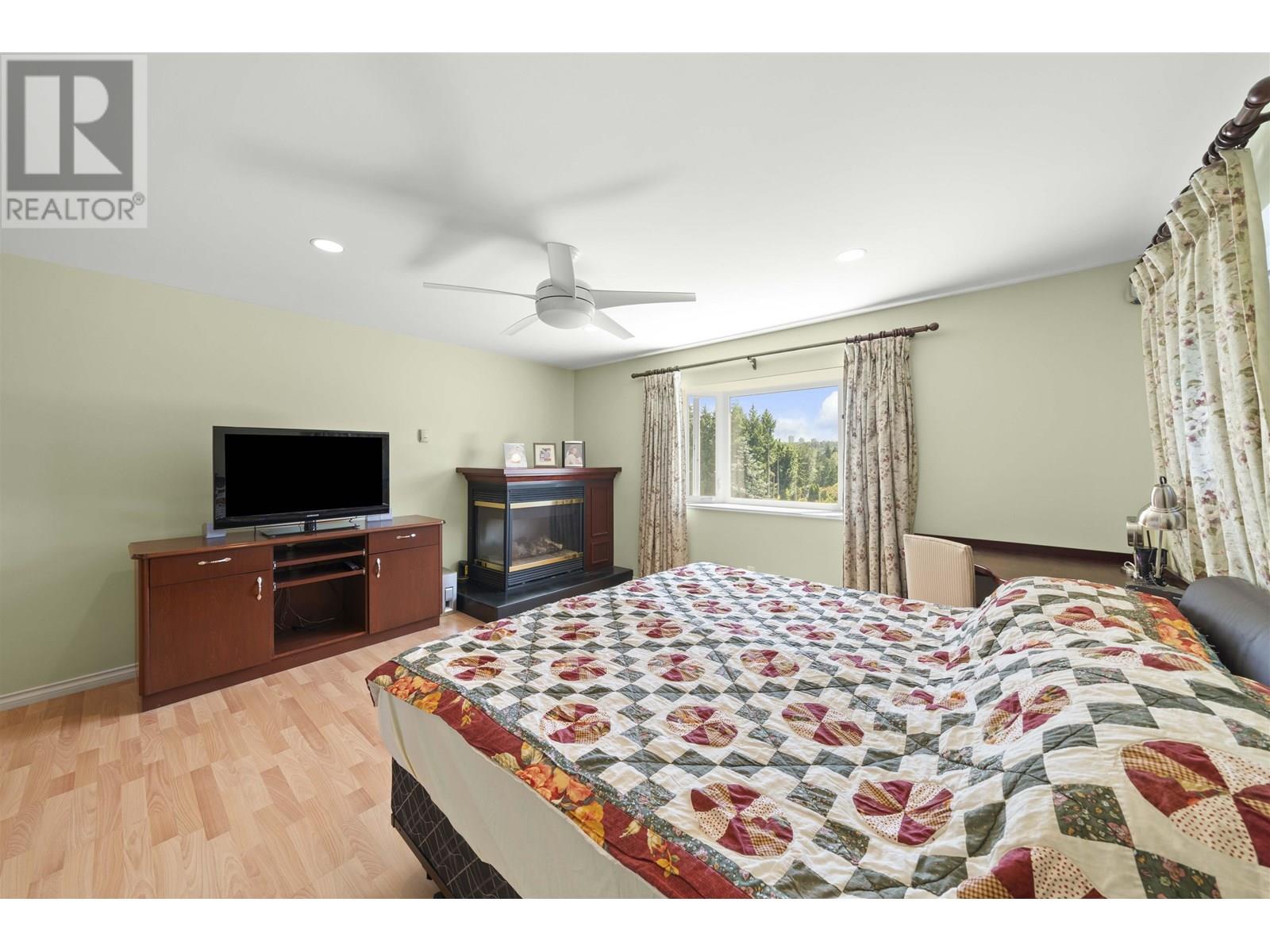 Photo 26 of 5713 Eglinton Street, Burnaby BC
