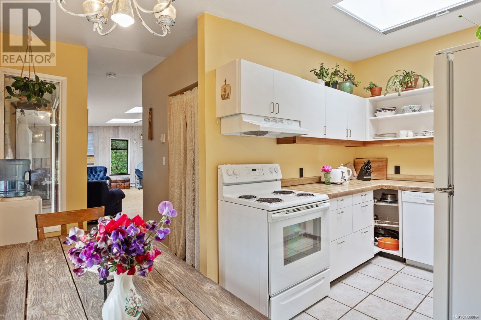 1100 Mount Rd, Hornby Island