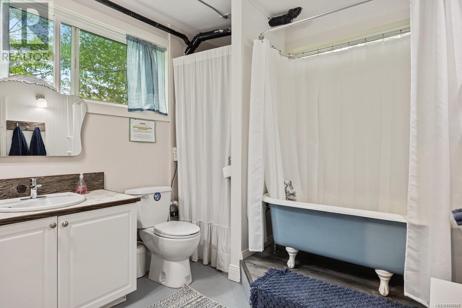 1100 Mount Rd, Hornby Island