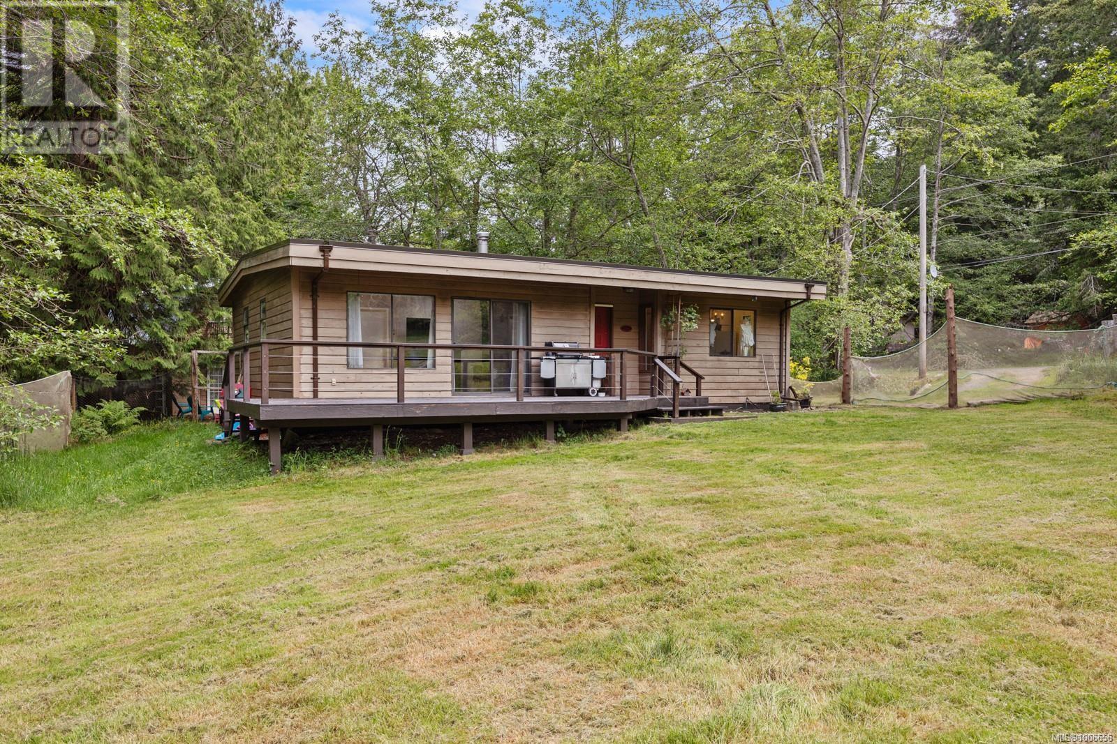 1100 Mount Rd, Hornby Island