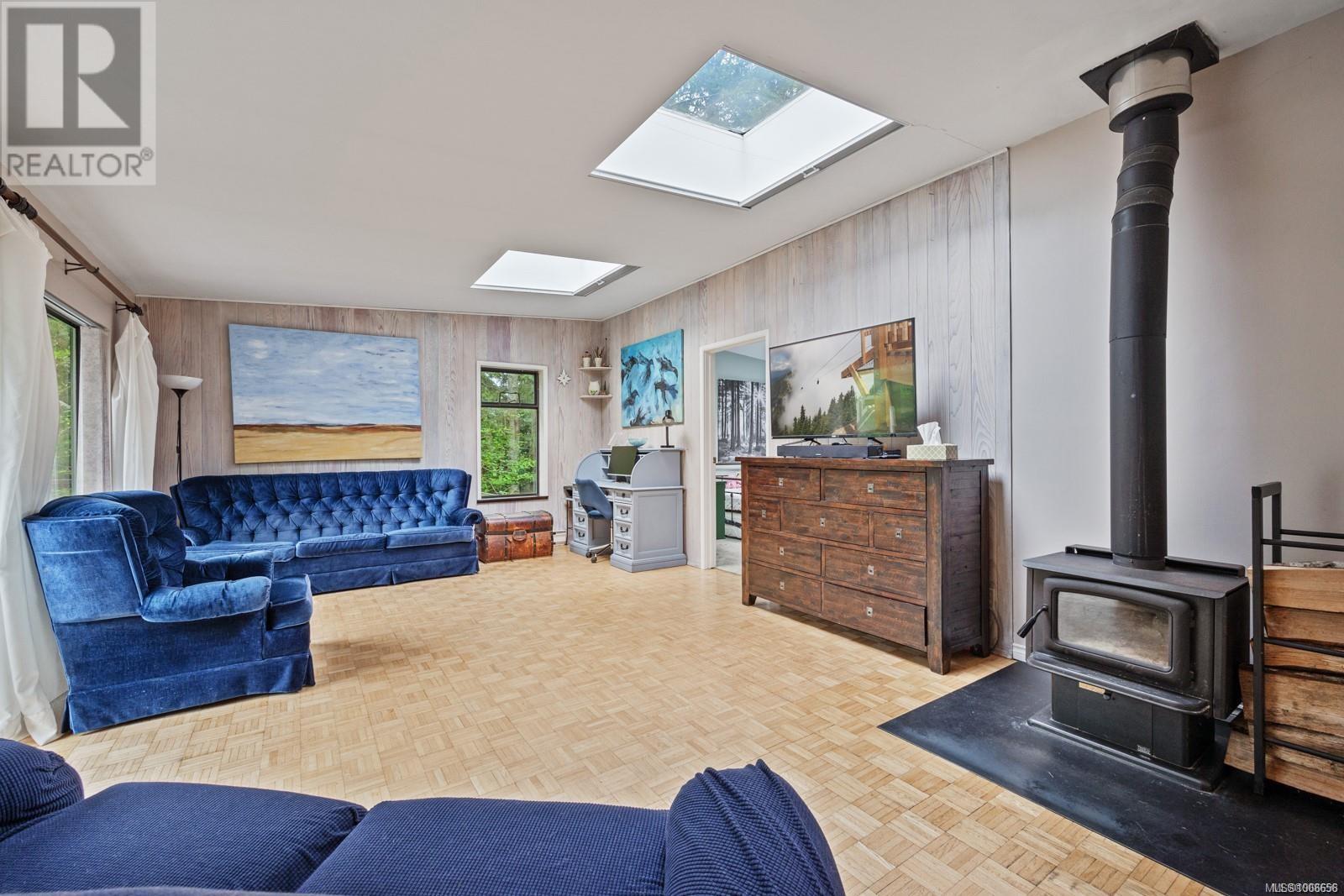 1100 Mount Rd, Hornby Island