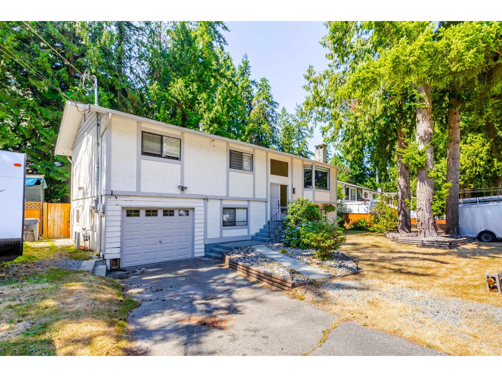 Photo 2 of 4083 206 A Street, Langley BC