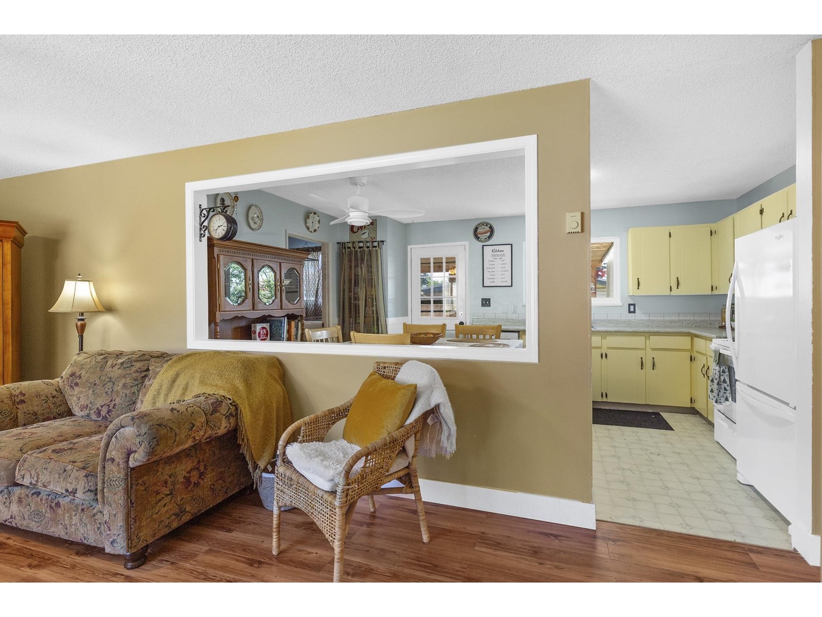 Photo 6 of 32160 Grouse Avenue, Mission BC