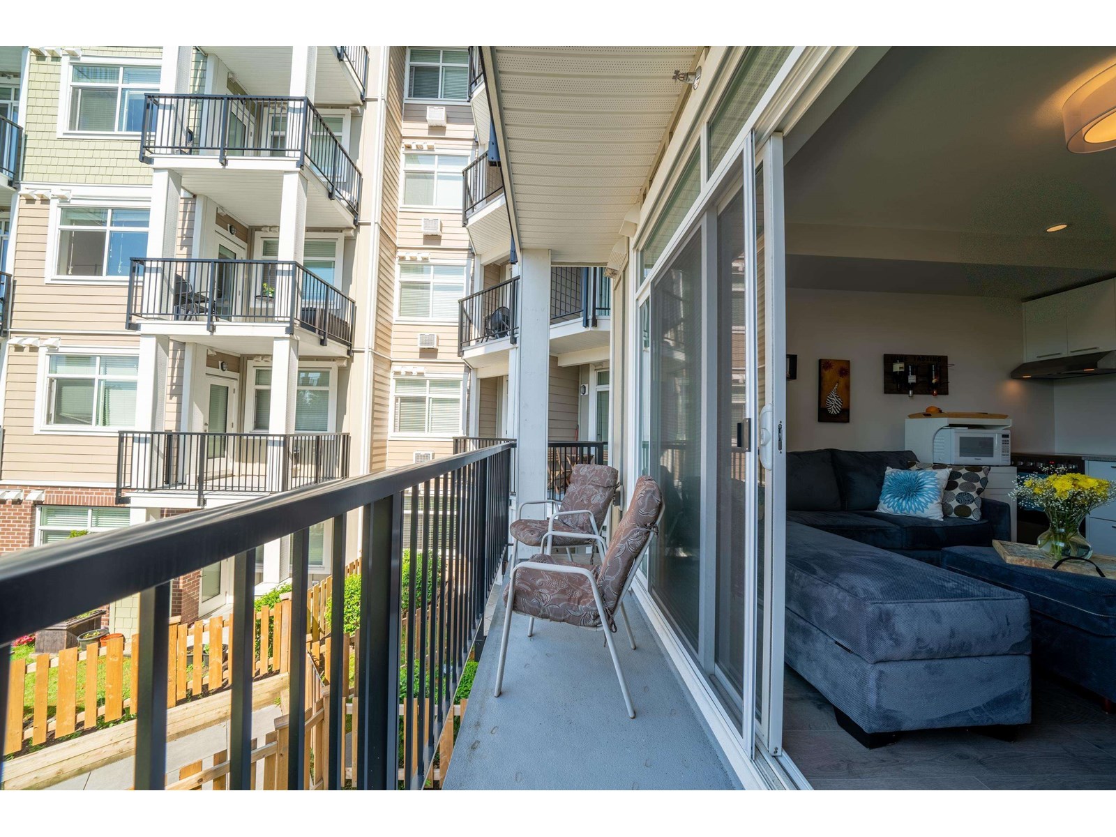 Photo 2 of 206 20686 Eastleigh Crescent, Langley BC