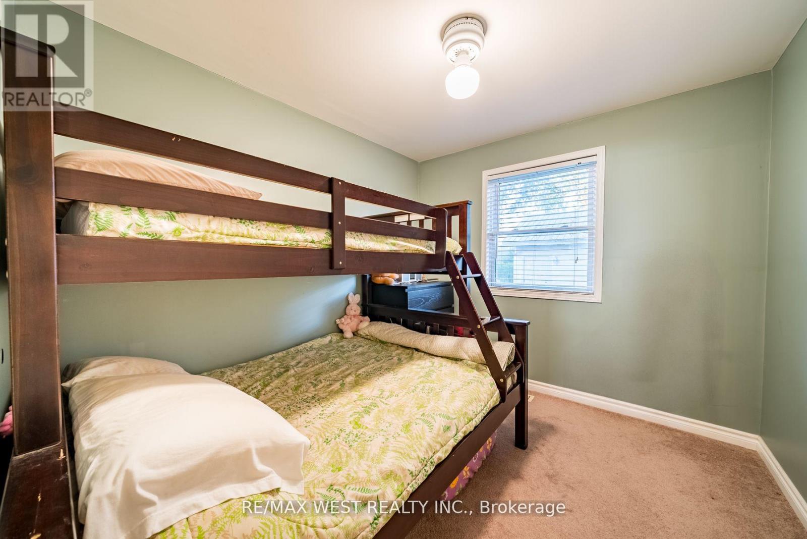 Photo 14 of 1668 Lakeshore Drive, Ramara ON