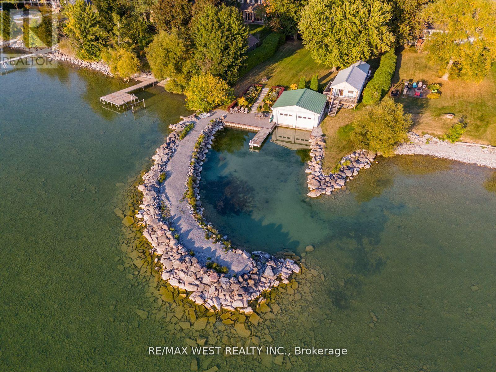 Photo 2 of 1668 Lakeshore Drive, Ramara ON
