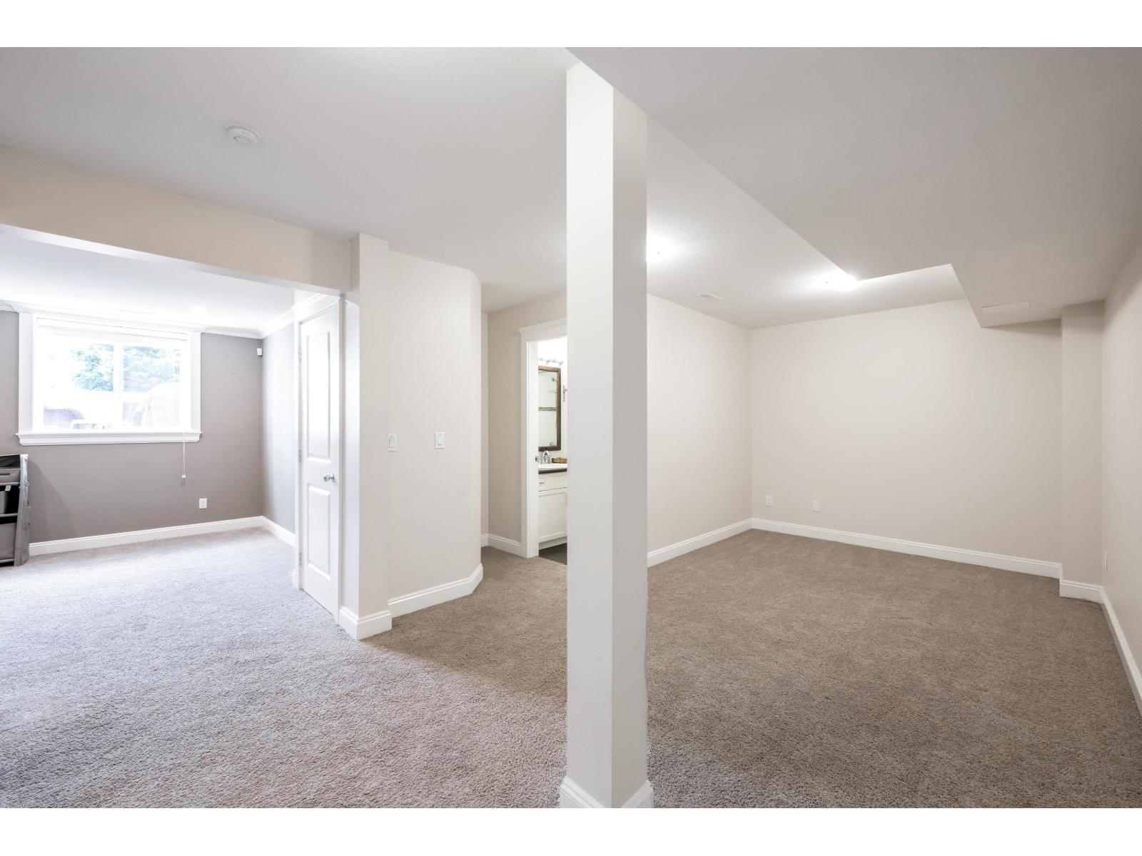 Photo 28 of 20472 98 A Avenue, Langley BC
