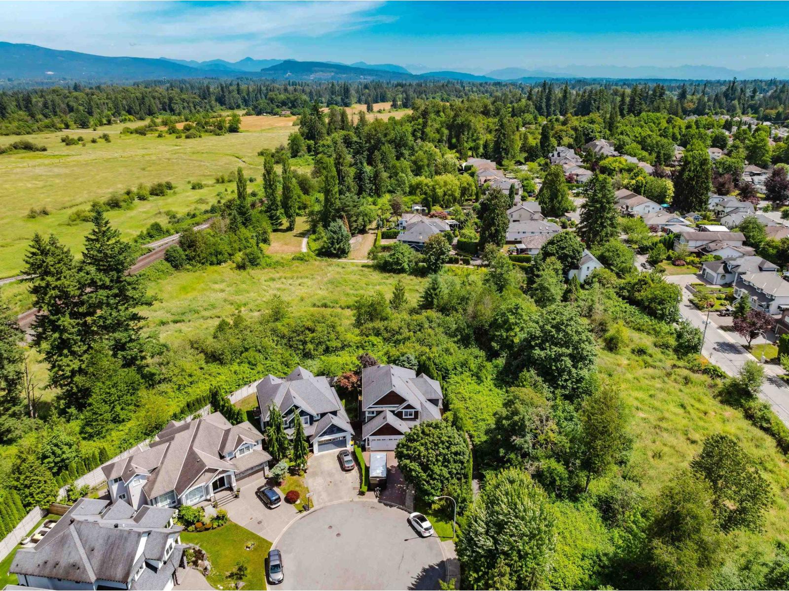 Photo 37 of 20472 98 A Avenue, Langley BC