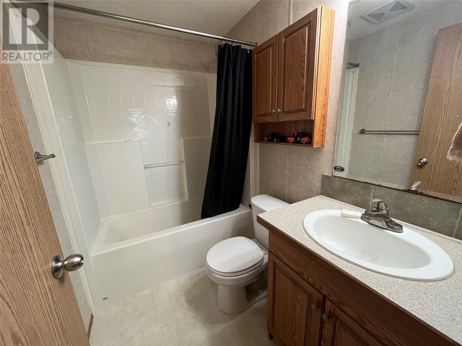 Photo 13 of 310 Humbert Street Unit 39, Revelstoke BC