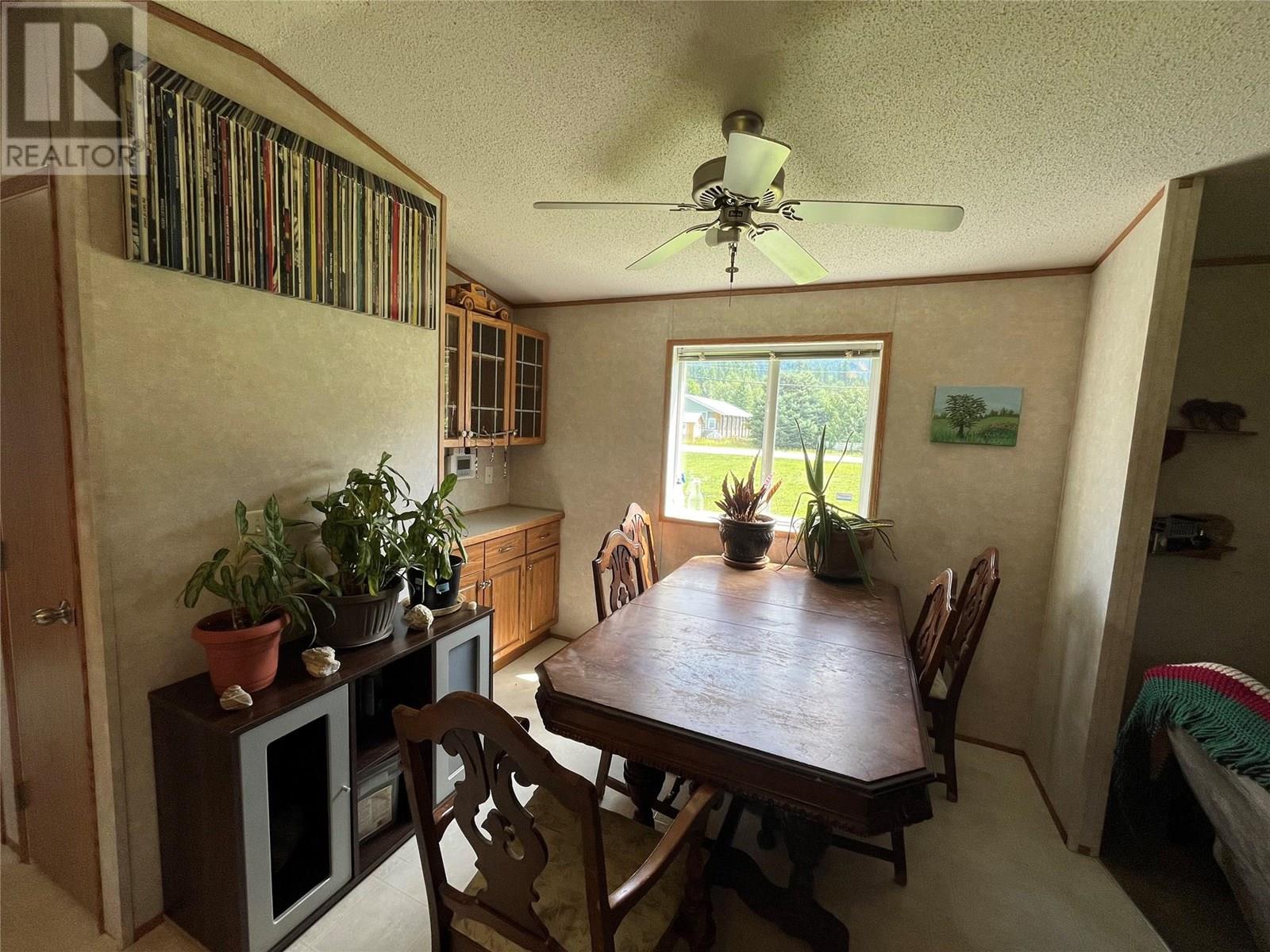 Photo 4 of 310 Humbert Street Unit 39, Revelstoke BC