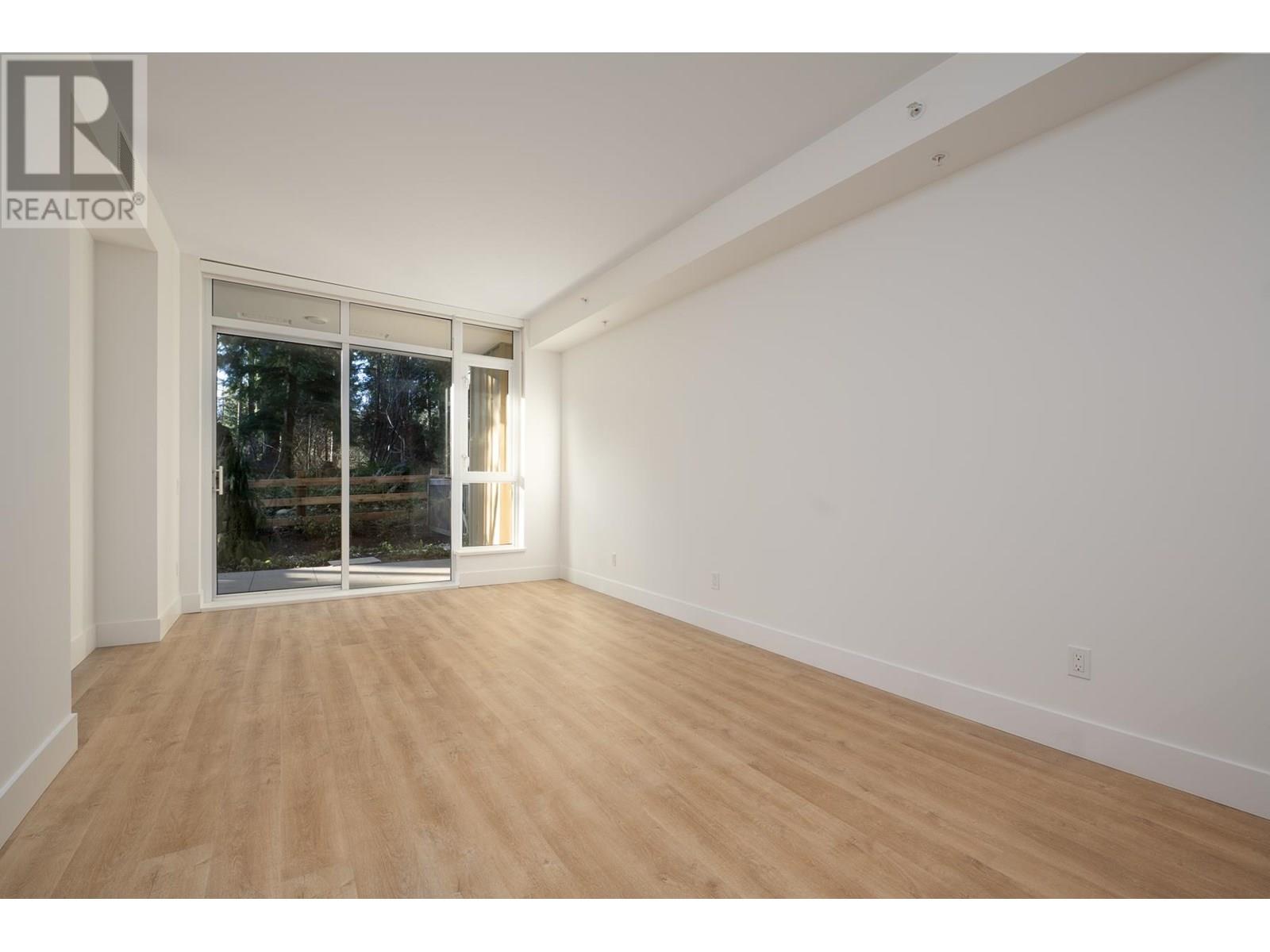 Photo 7 of 402 2325 Emery Court, North Vancouver BC