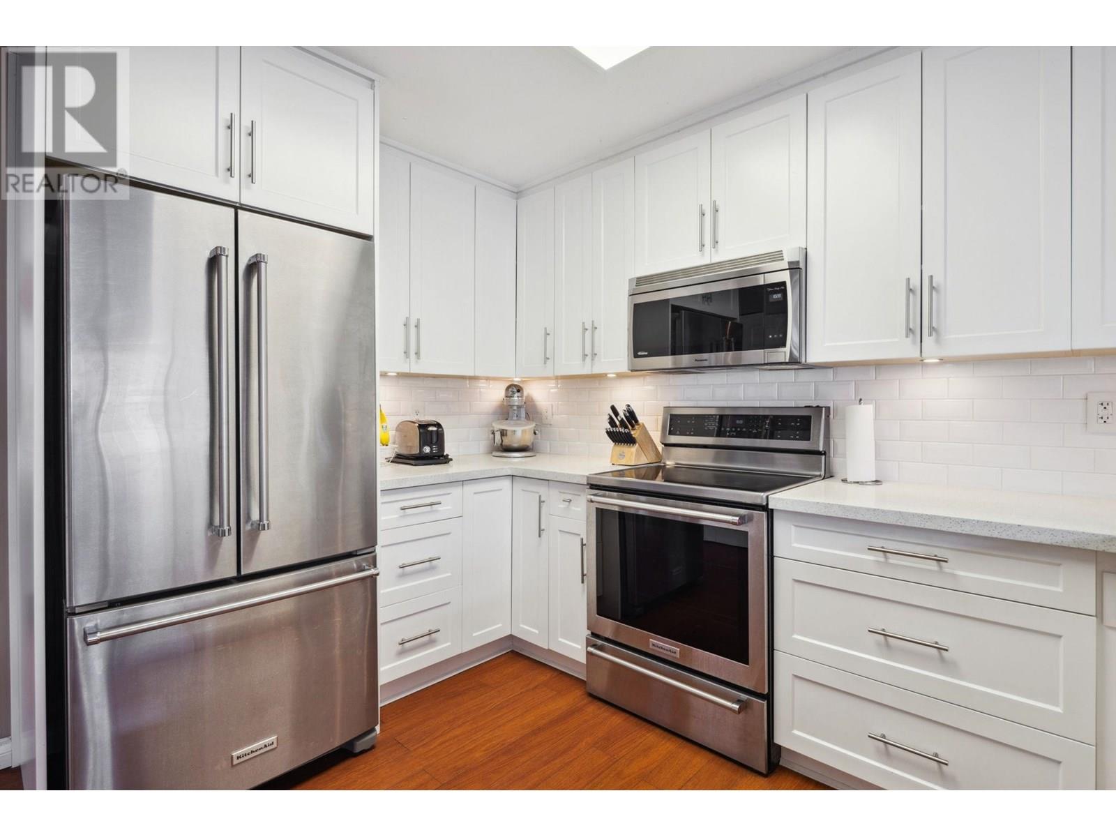 Photo 1 of 62 5380 Smith Drive, Richmond BC