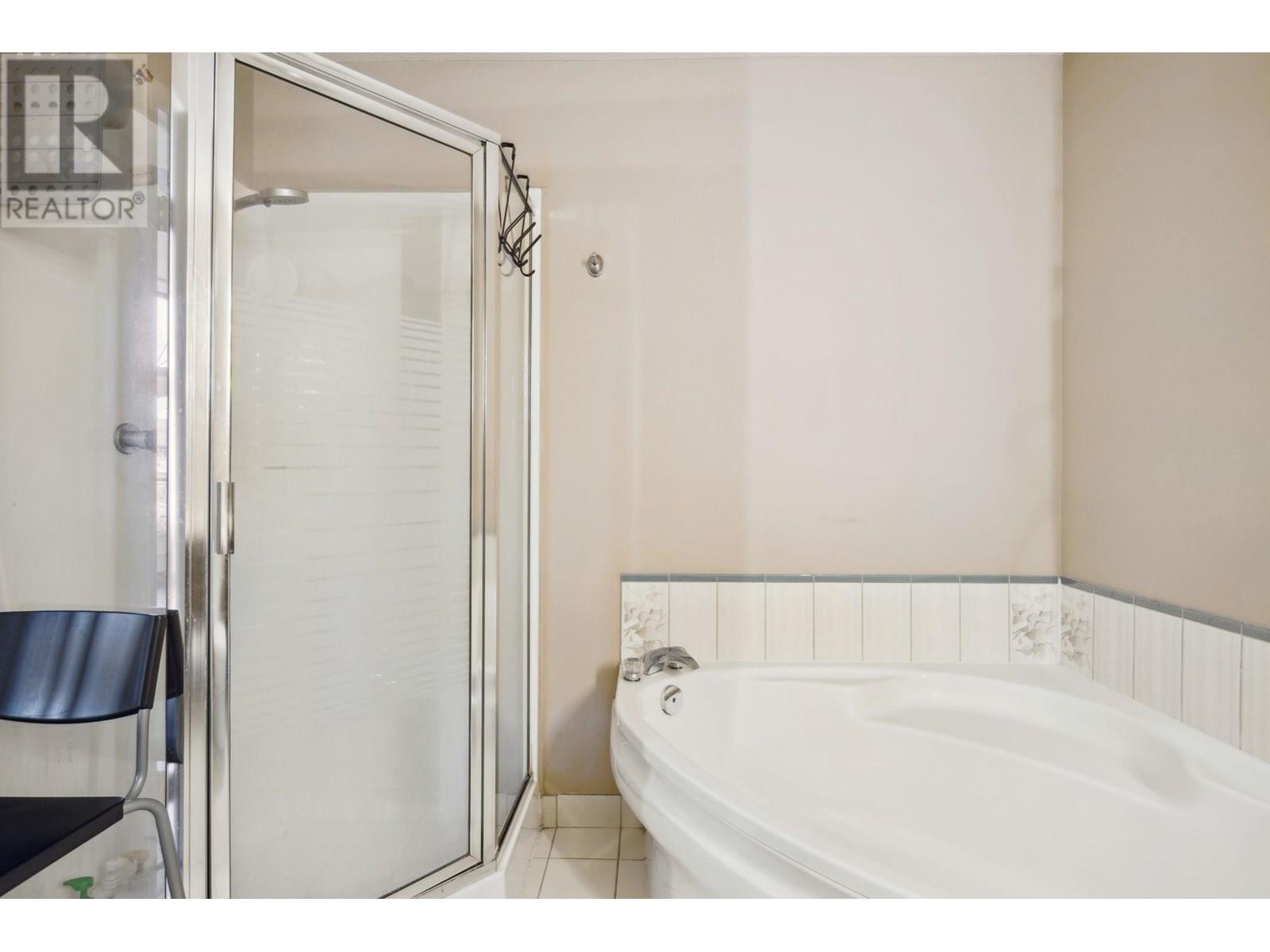 Photo 14 of 62 5380 Smith Drive, Richmond BC