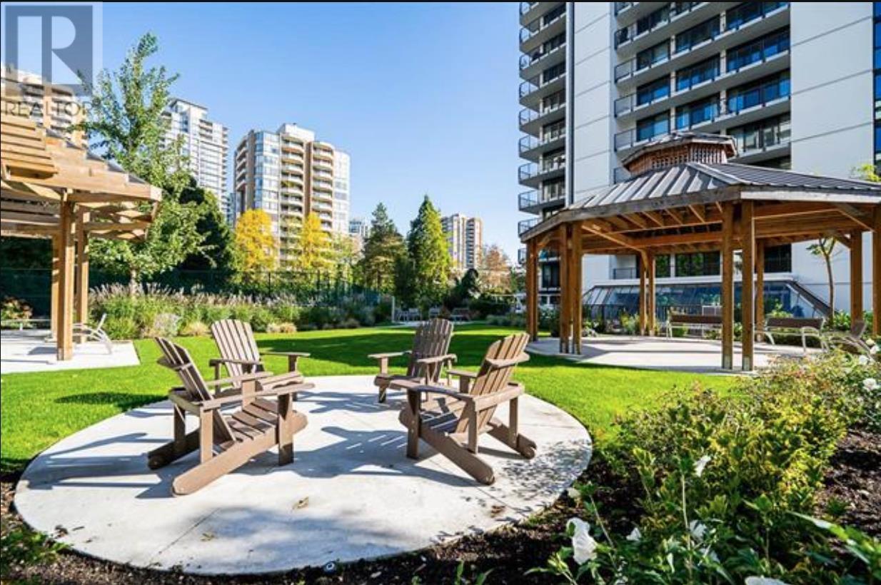 Photo 7 of 503 6455 Willingdon Avenue, Burnaby BC