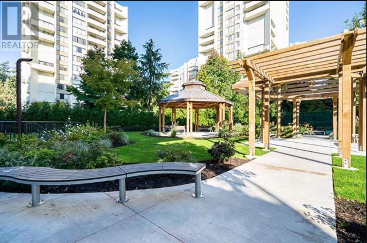Photo 14 of 503 6455 Willingdon Avenue, Burnaby BC