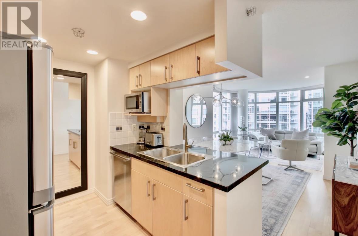 Photo 17 of 1205 1199 Marinaside Crescent, Vancouver BC