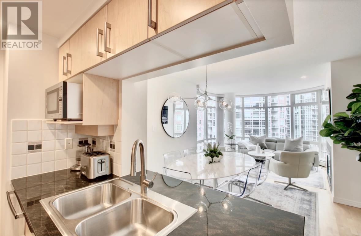 Photo 34 of 1205 1199 Marinaside Crescent, Vancouver BC