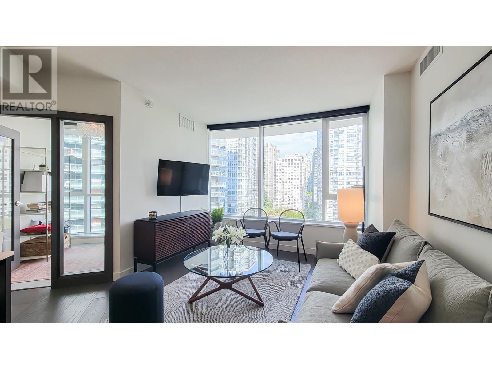 Photo 18 of 1220 68 Smithe Street, Vancouver BC